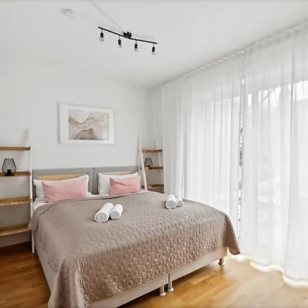 Sali Homes R3 - Cozy Retreat By Roter Main River * Bayreuth